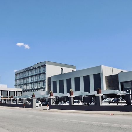 Elgro Hotel פוצ'פסטרום מראה חיצוני תמונה